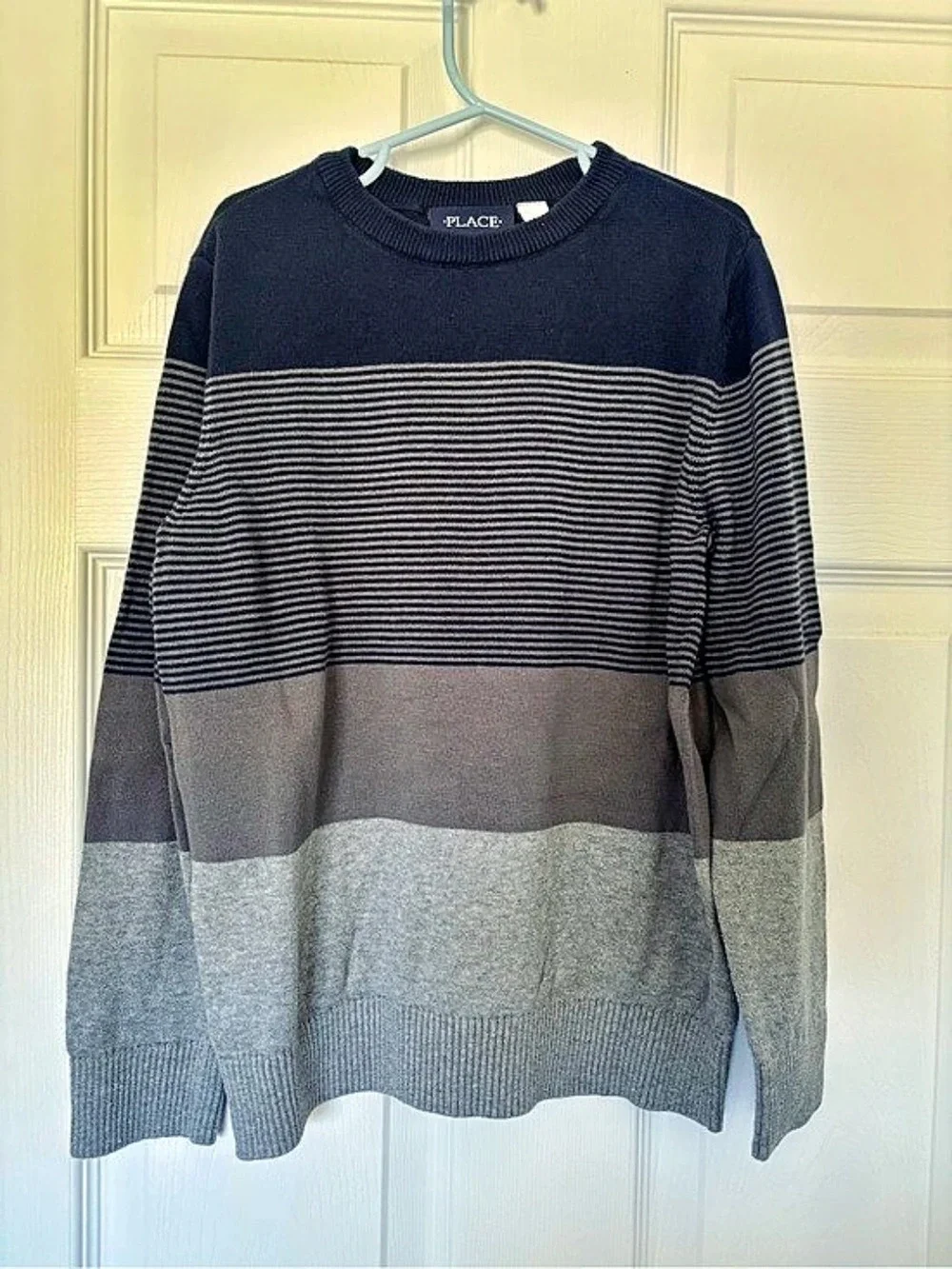 The Children's Place Boys Lightweight Striped Sweater 7/8